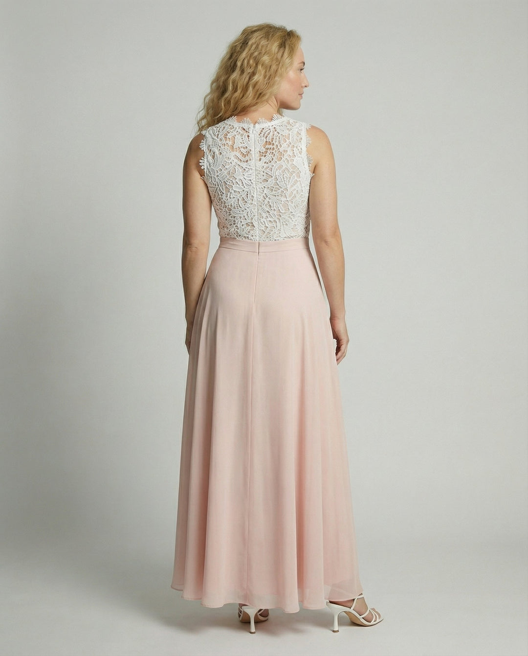 Ärmelloses Maxi-Sommerkleid für Damen – Elegantes Design für warme Tage 2