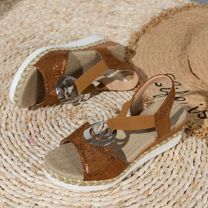 Bequeme orthopädische Damensandalen mit ergonomischer Unterstützung für den Sommer 7