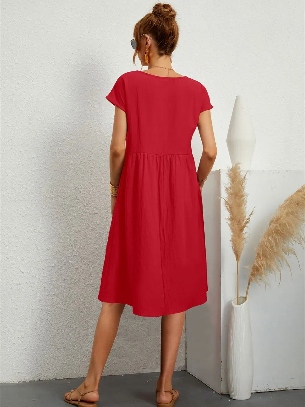 Damen Sommerkleid mit Taschen – Elegantes, lässiges Design für warme Tage 2