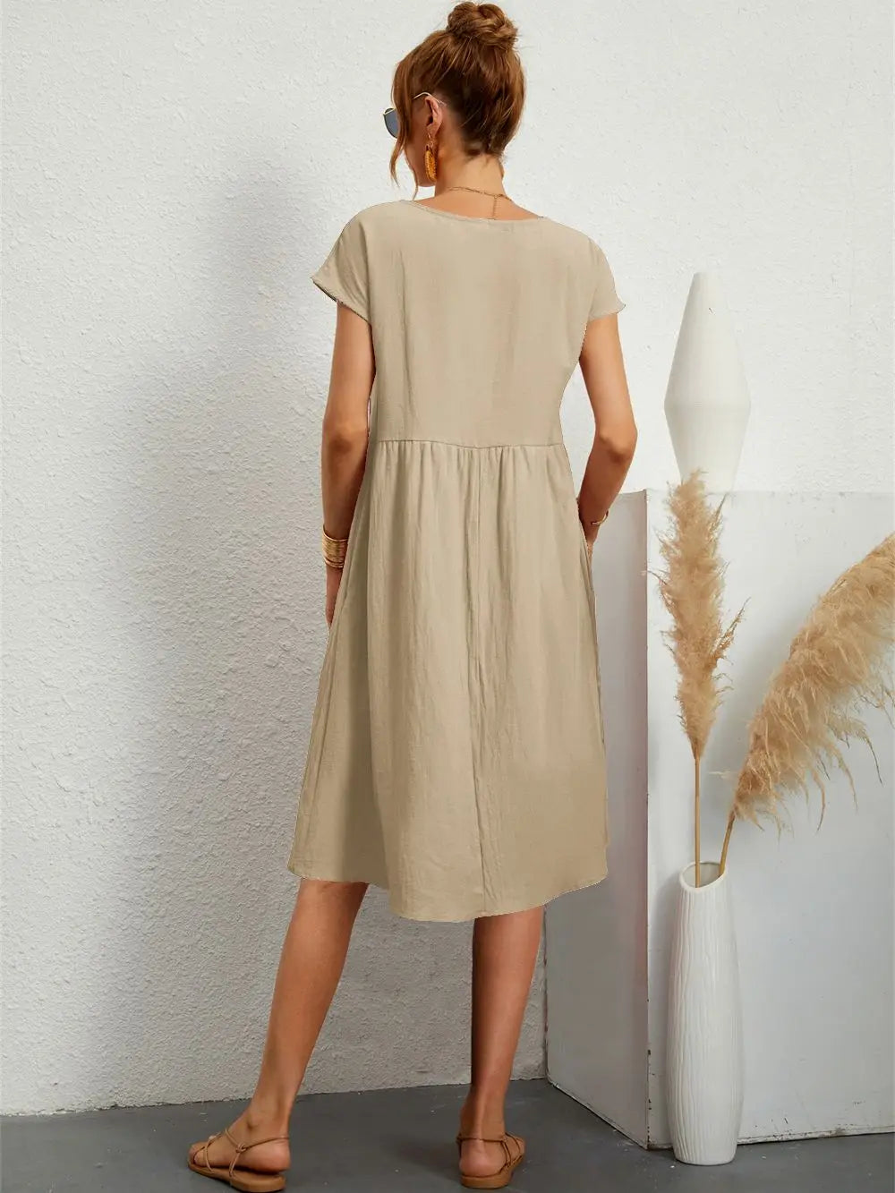 Damen Sommerkleid mit Taschen – Elegantes, lässiges Design für warme Tage 4