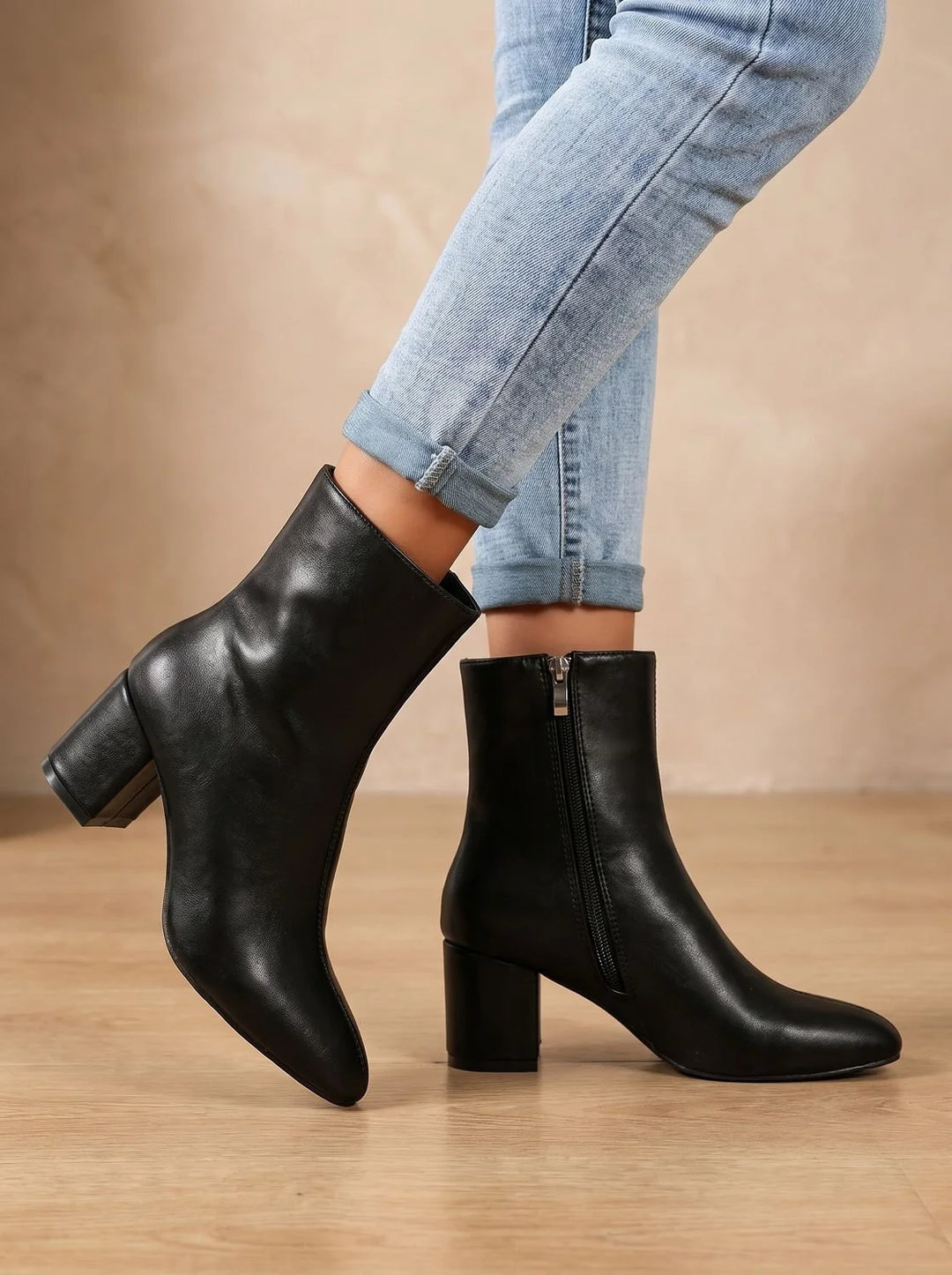 Damen Stiefeletten Schwarz mit Orthopädischer Arch Support und Blockabsatz, Elegante Stiefel für Komfort und Stil 2