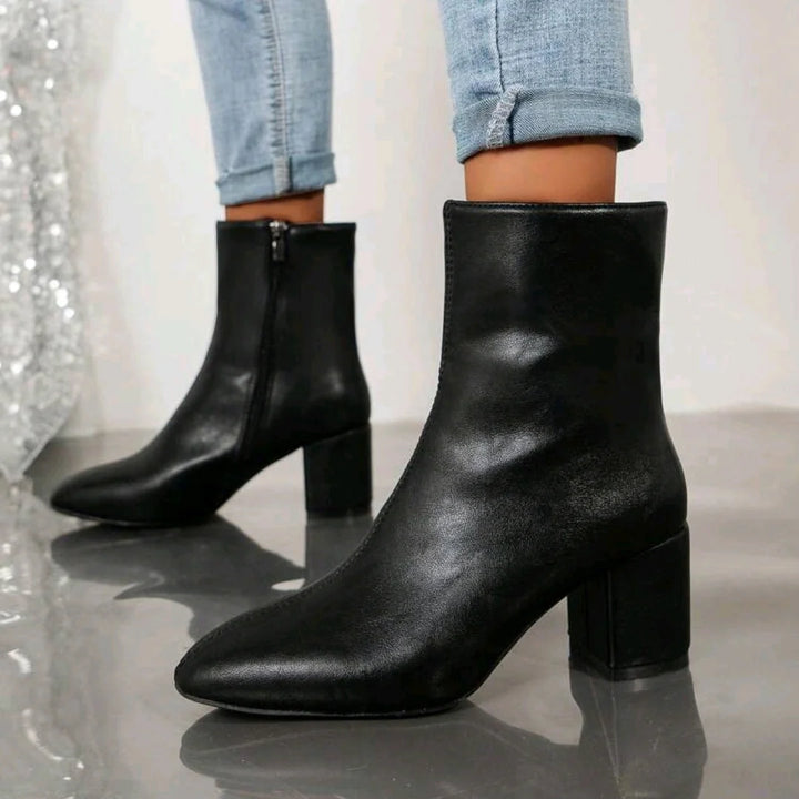 Damen Stiefeletten mit Blockabsatz und praktischem Reißverschluss für eleganten Komfort 2