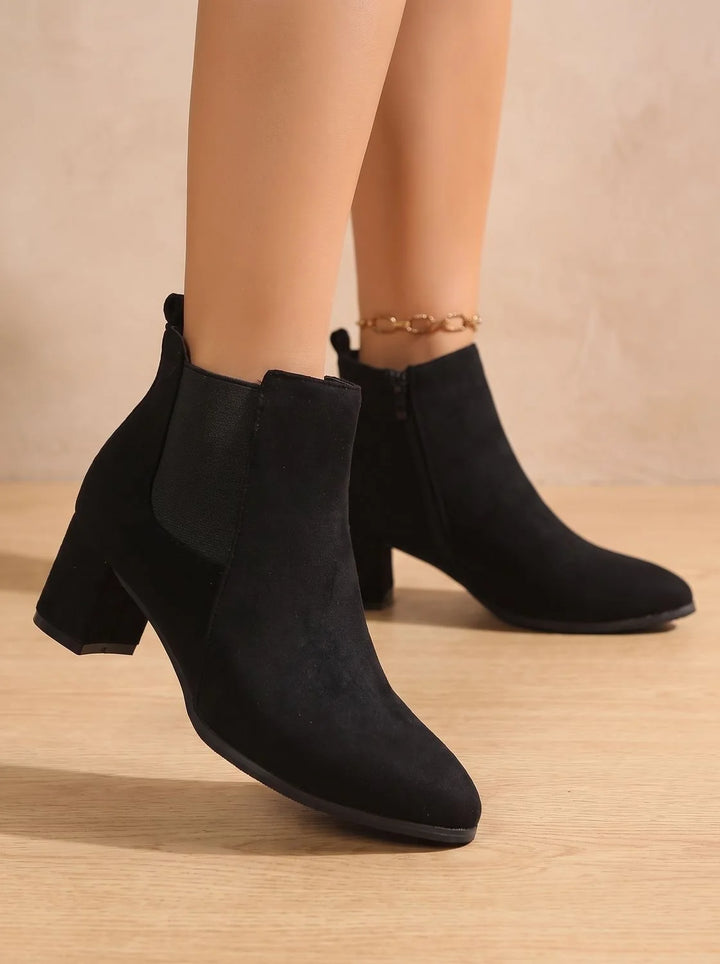 Damen Wildleder-Stiefeletten mit stabilem Blockabsatz und seitlichem Reißverschluss 4