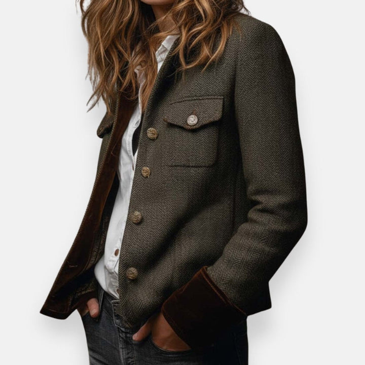 Damenjacke im Militärstil mit Fischgräten-Tweed und goldfarbenen Knöpfen 3