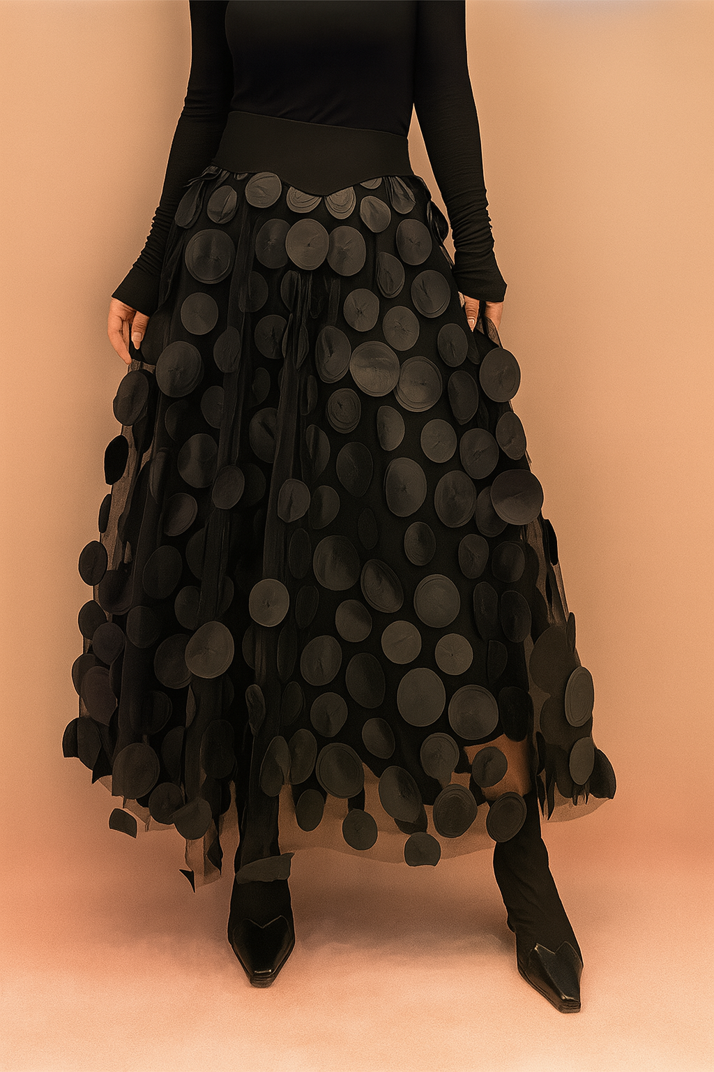 Eleganter Rock mit schwarzen Punkten für Damen - Zeitloser Stil für jeden Anlass 0