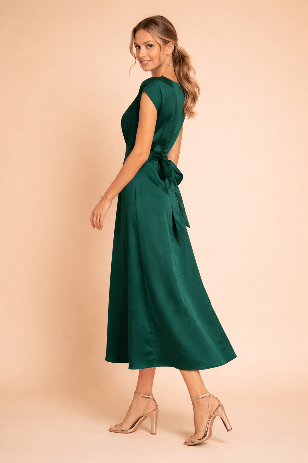 Elegantes Damenkleid für Festliche Anlässe – Hochzeitsgast Kleid mit Schickem Design und Femininer Passform 6