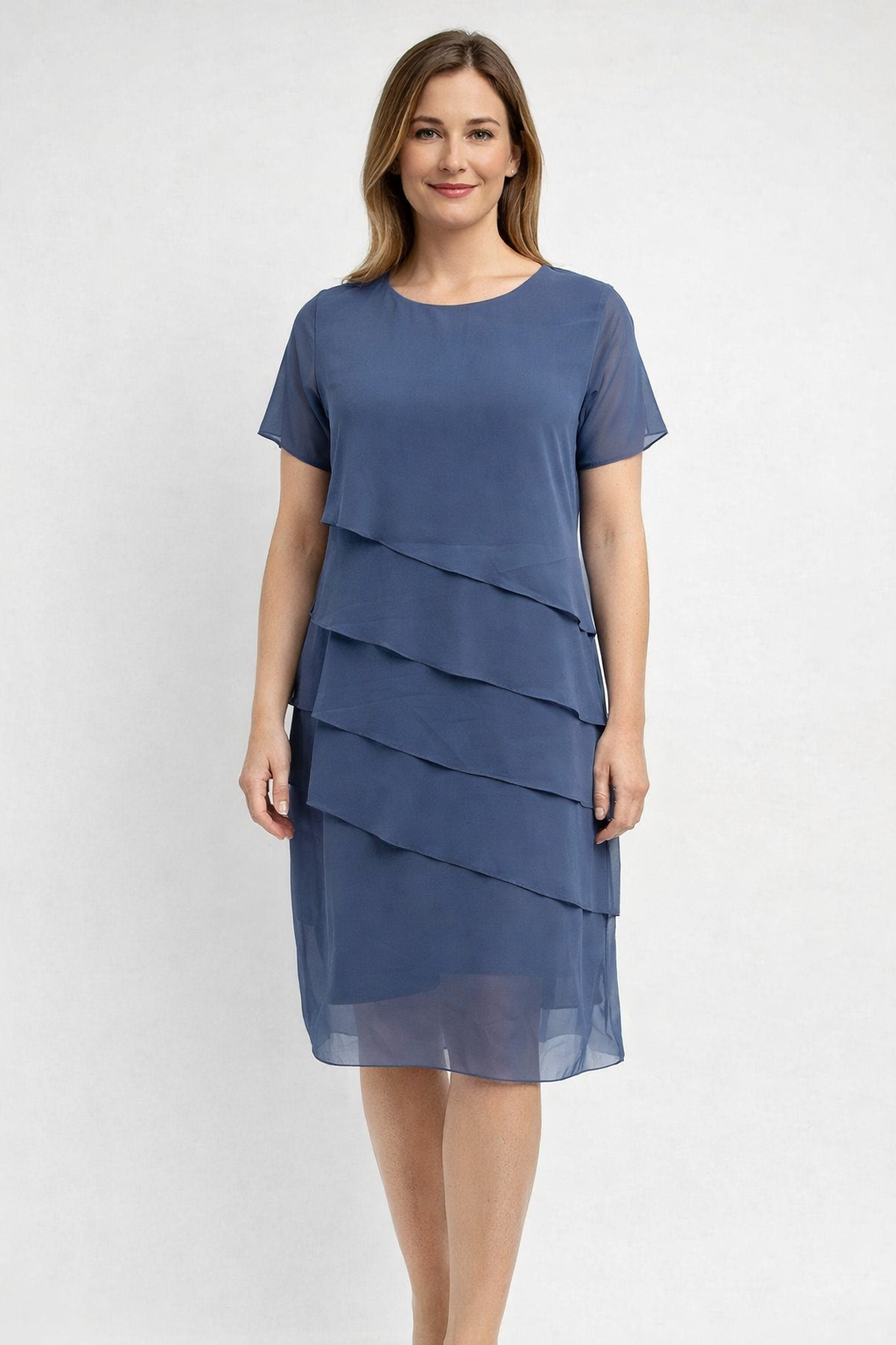 Elegantes Damenkleid mit transparenten Akzenten für den Sommer 0