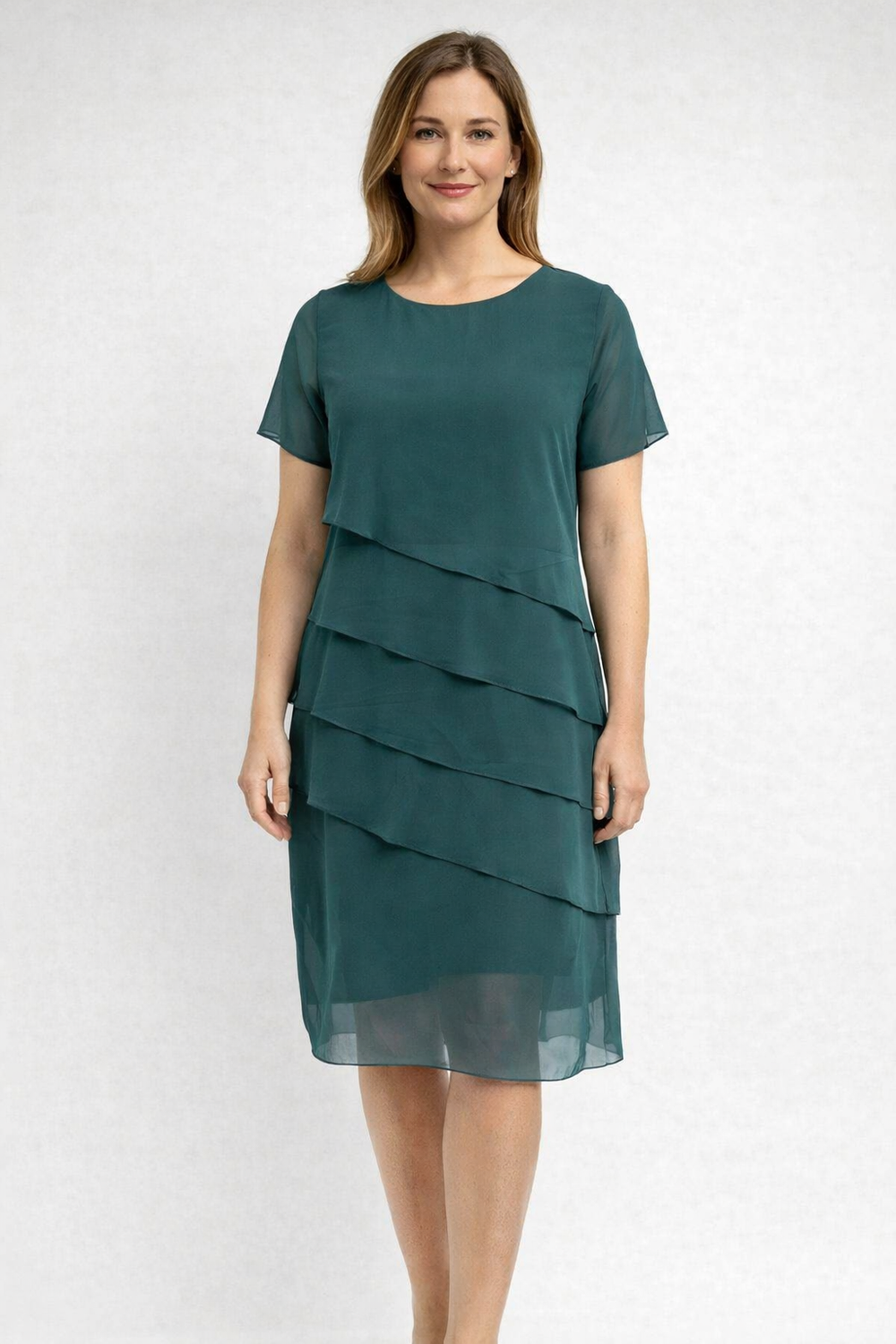 Elegantes Damenkleid mit transparenten Akzenten für den Sommer 1