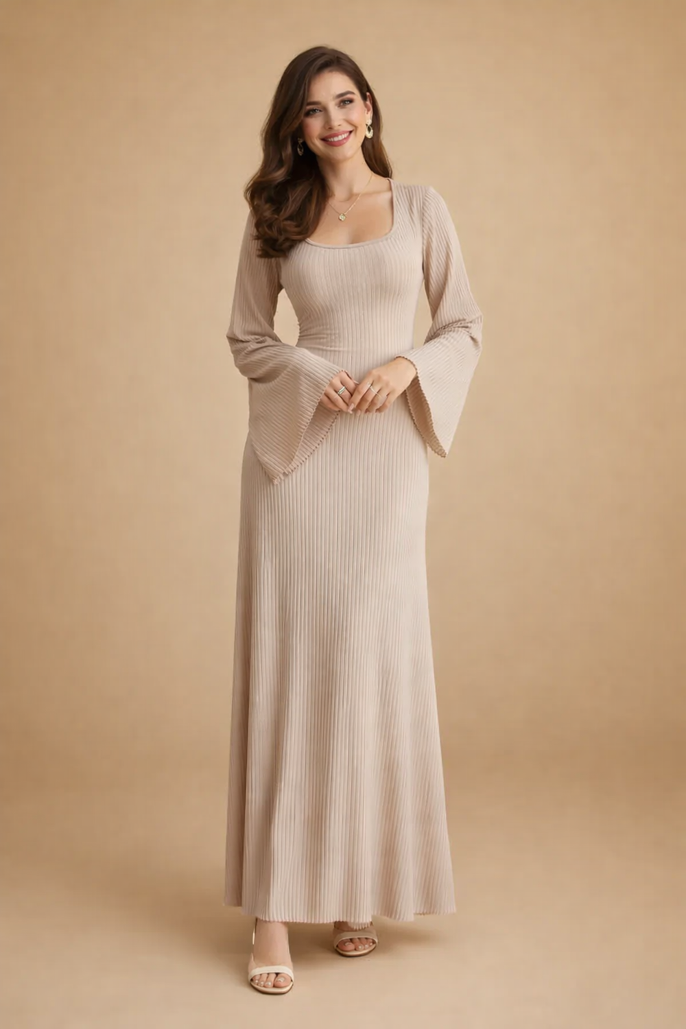 Elegantes Langarmkleid für Frauen – Zeitloses Design für jeden Anlass 1