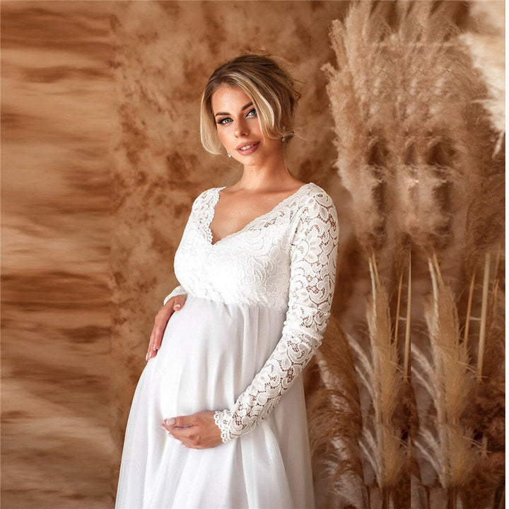 Elegantes Maxi-Umstandskleid mit Spitze für besondere Anlässe 4