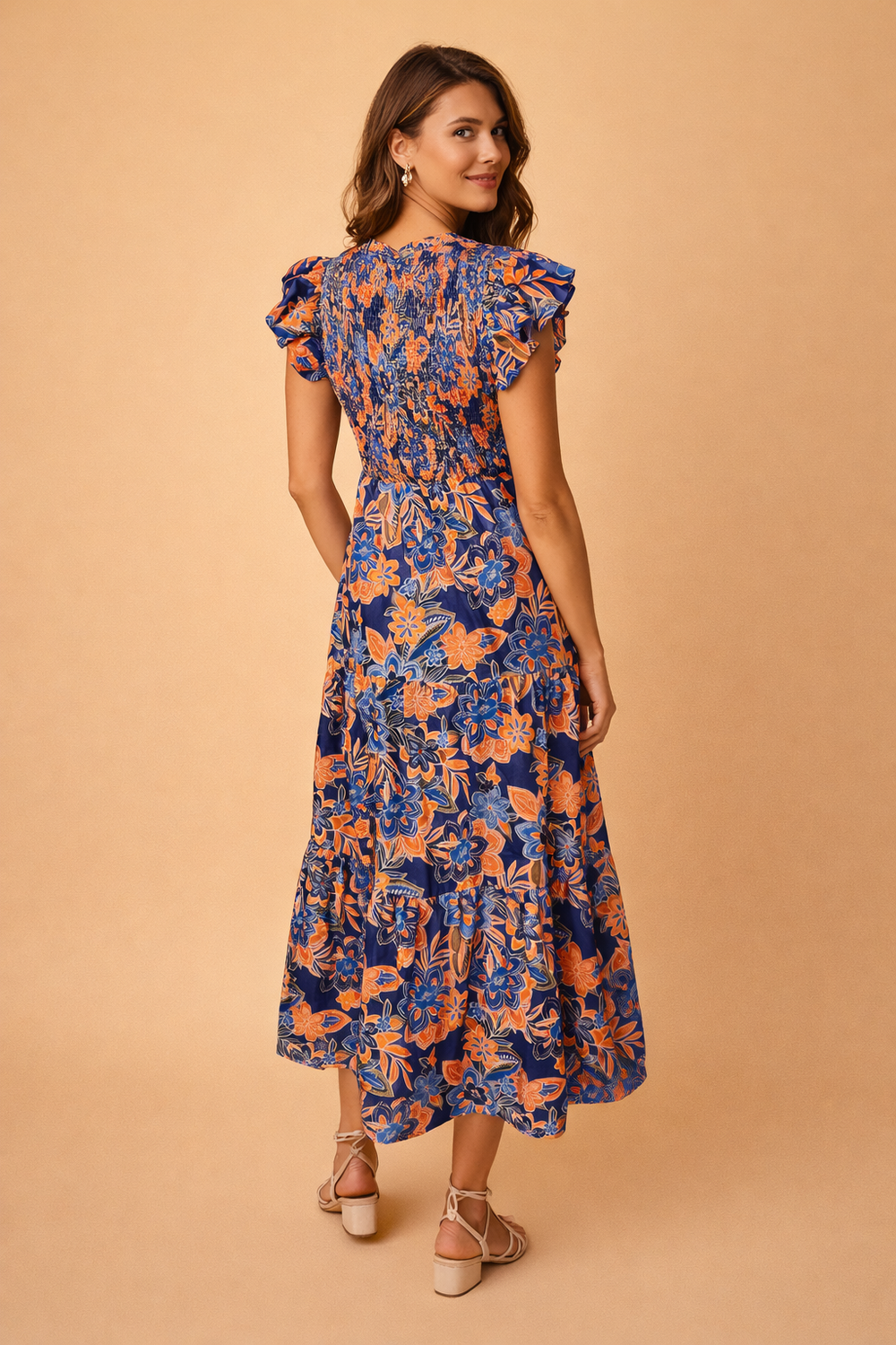 Elegantes Maxikleid im Boho-Stil mit V-Ausschnitt und Rüschen für Damen 1