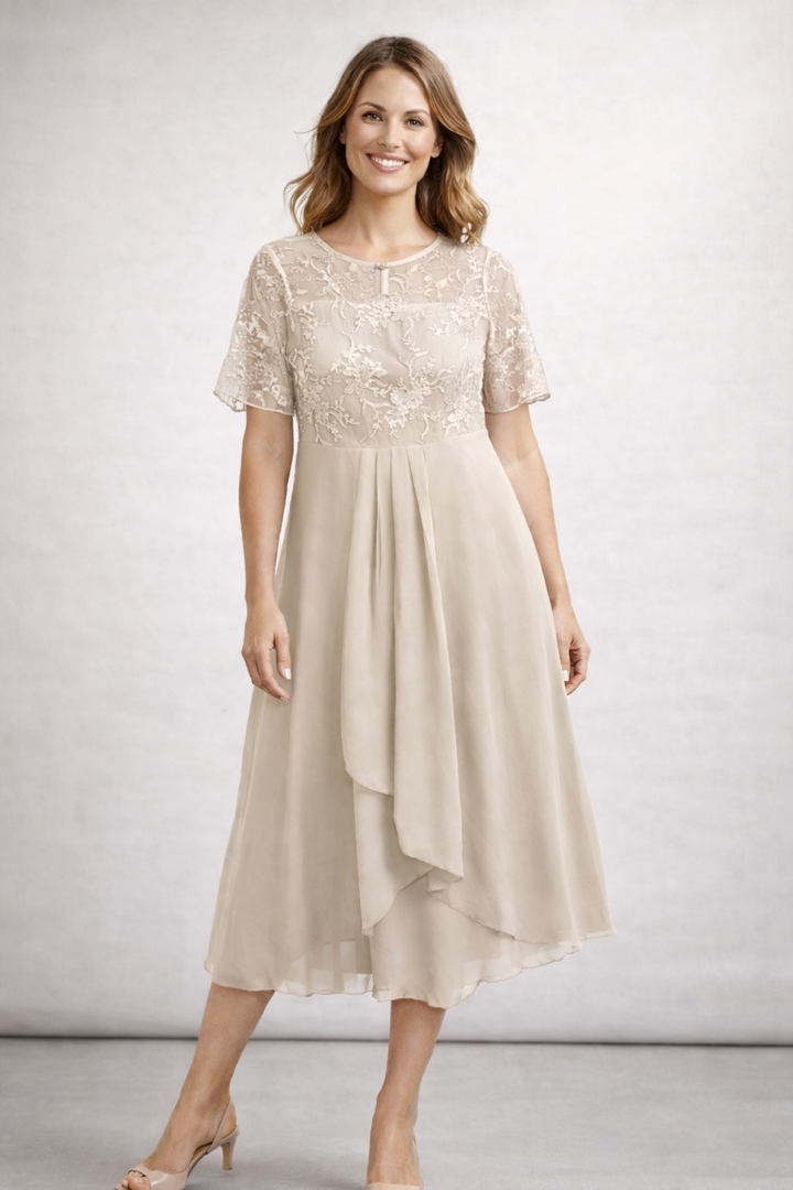 Elegantes Midi-Sommerkleid für Damen mit Spitzenoberteil – Ideal für Hochzeiten und Sommerpartys 9