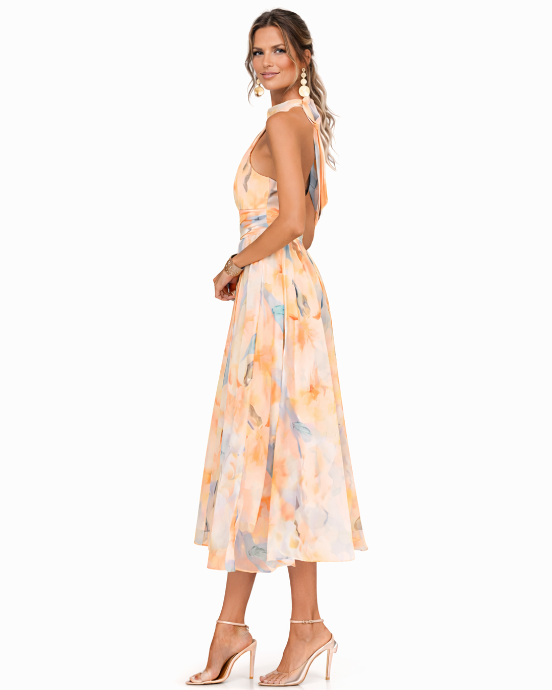 Elegantes Neckholder-Maxikleid im Aquarelldesign für den Sommer 2