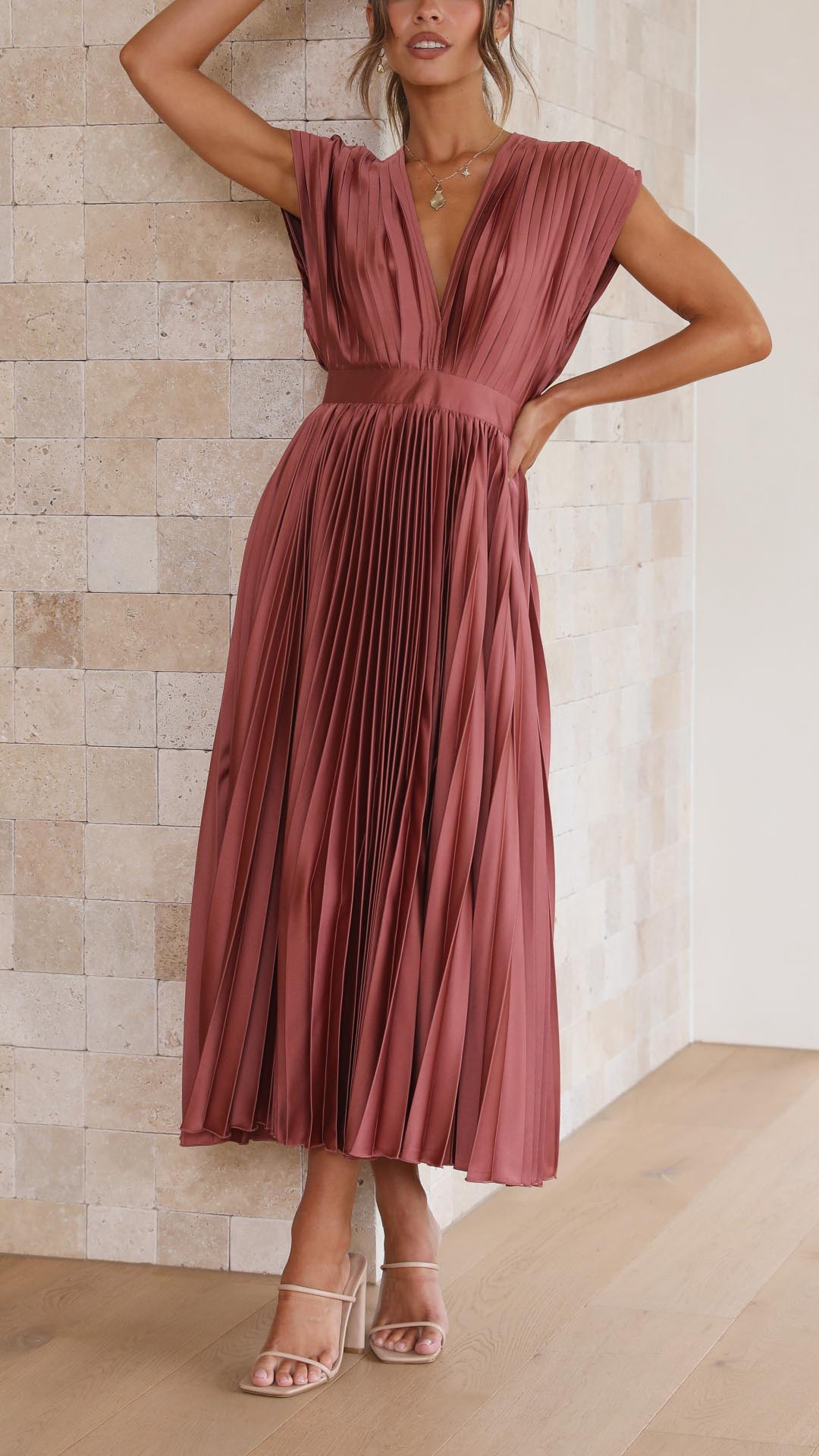 Elegantes Plissee Maxikleid Sommer für Frauen – Lange Kleider für Feste und besondere Anlässe 2