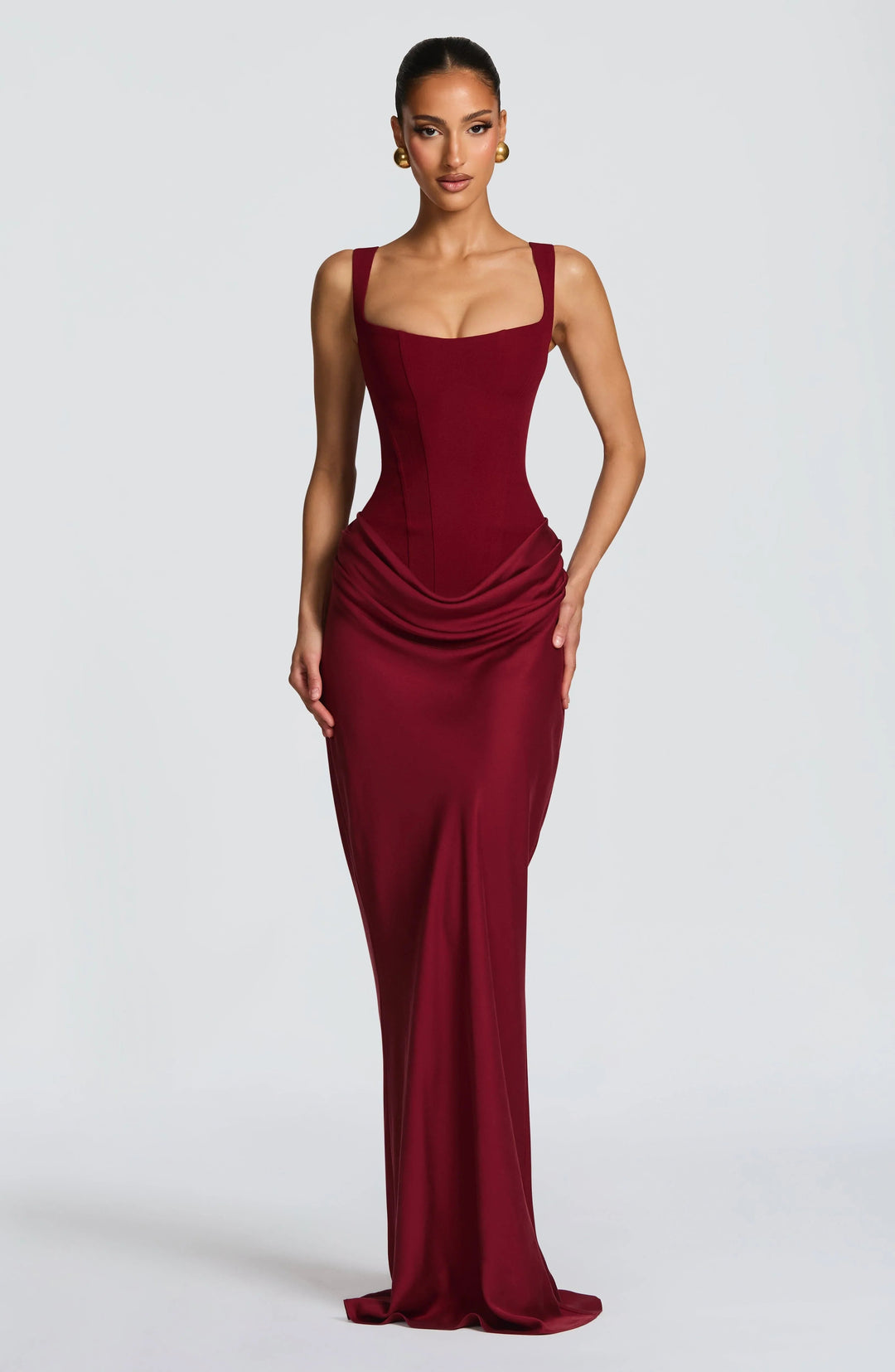 Elegantes schwarzes Abendkleid mit offenem Rücken für besondere Anlässe 9
