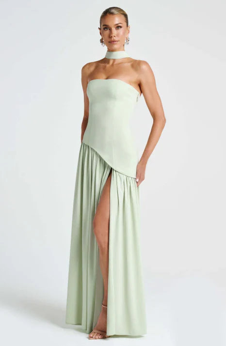 Elegantes trägerloses Maxikleid für Sommerpartys und festliche Anlässe 3