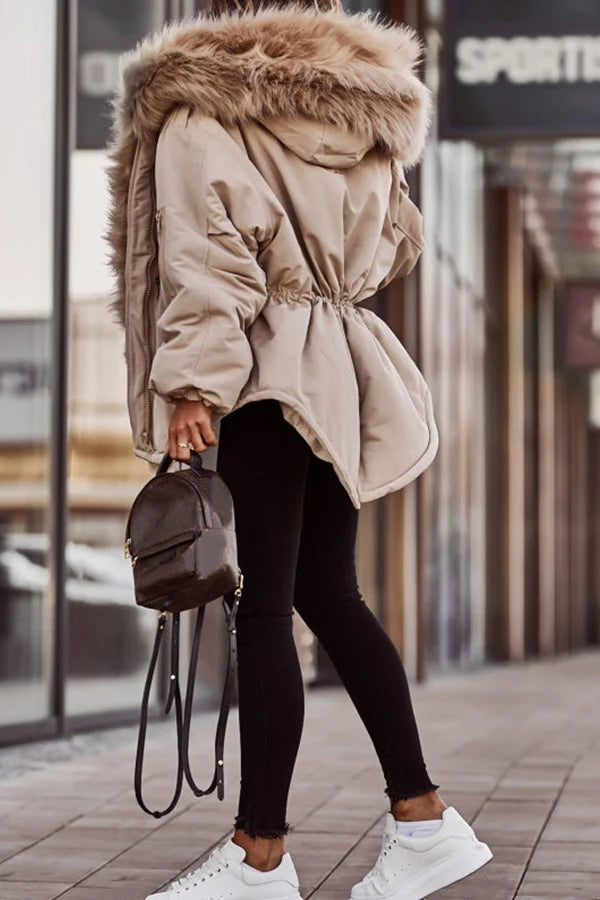 Grete | Parka mit Kapuze und Kunstfellbesatz 5