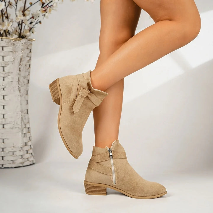 Katharina | Damen Stiefeletten mit Blockabsatz Schleife Spitzer Zehenbereich 6
