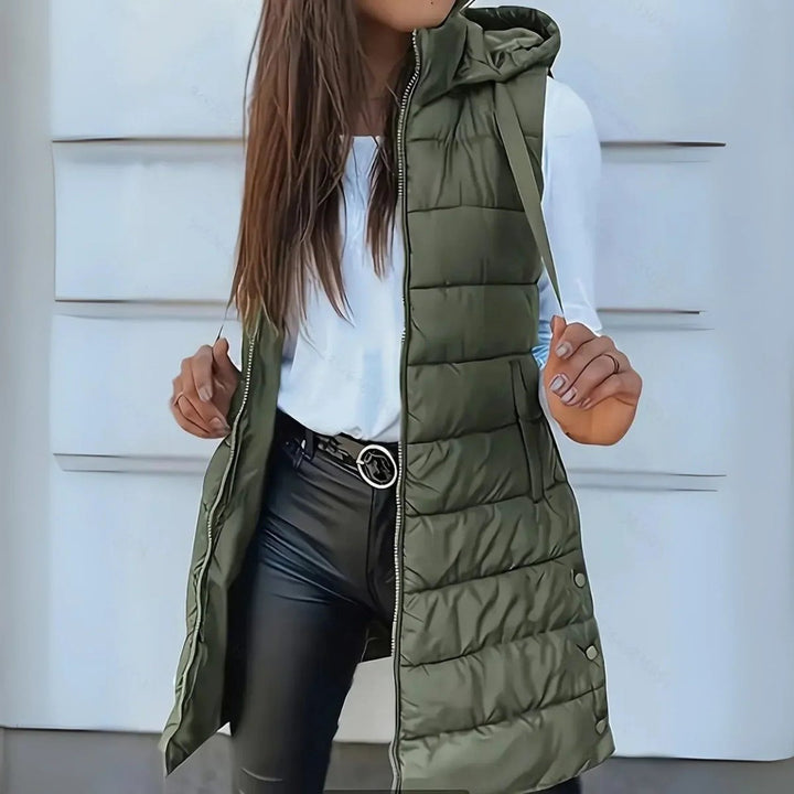 Lange ärmellose Pufferweste mit Kapuze für Damen, leichte Lagenweste für vielseitiges Styling 3
