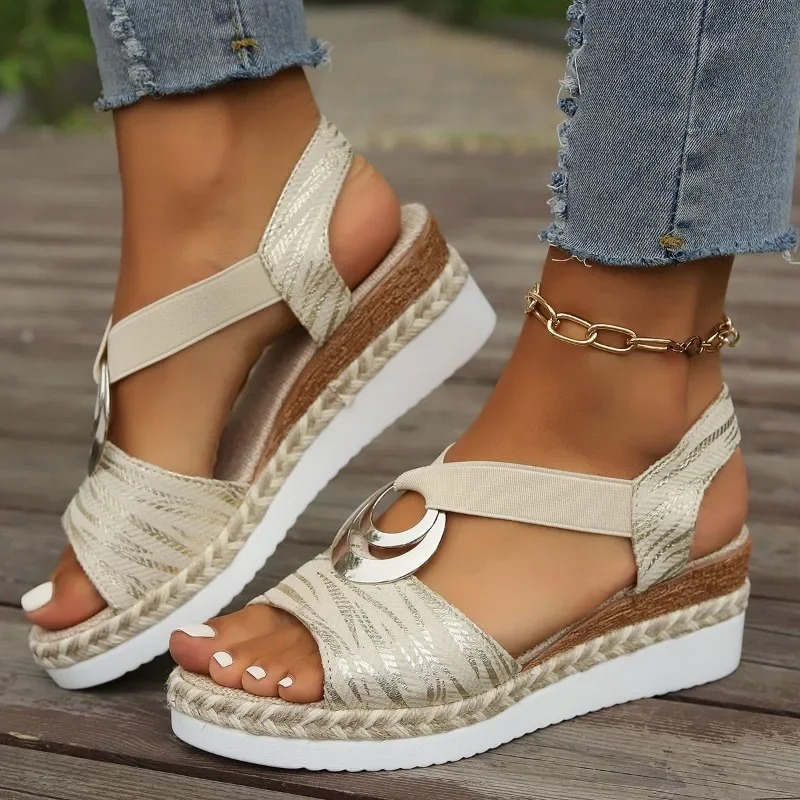 Lässige Slip-On-Sandalen für Damen – Trendige Espadrilles mit strukturierten Riemen 4