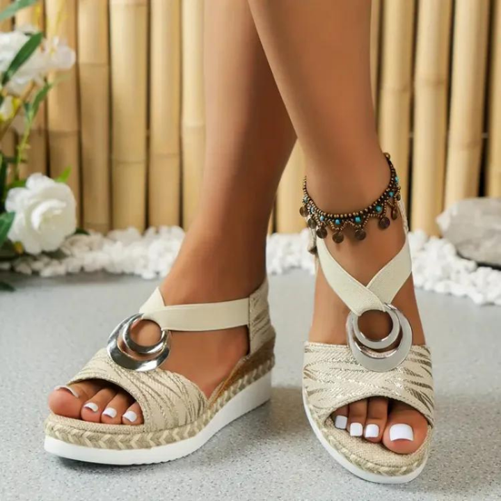 Lässige Slip-On-Sandalen für Damen – Trendige Espadrilles mit strukturierten Riemen 5