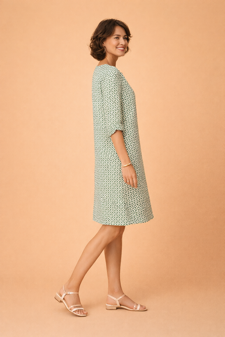 Luftiges Damenkleid Mit V-Ausschnitt – Bequemes Sommerkleid Für Elegante Anlässe 4