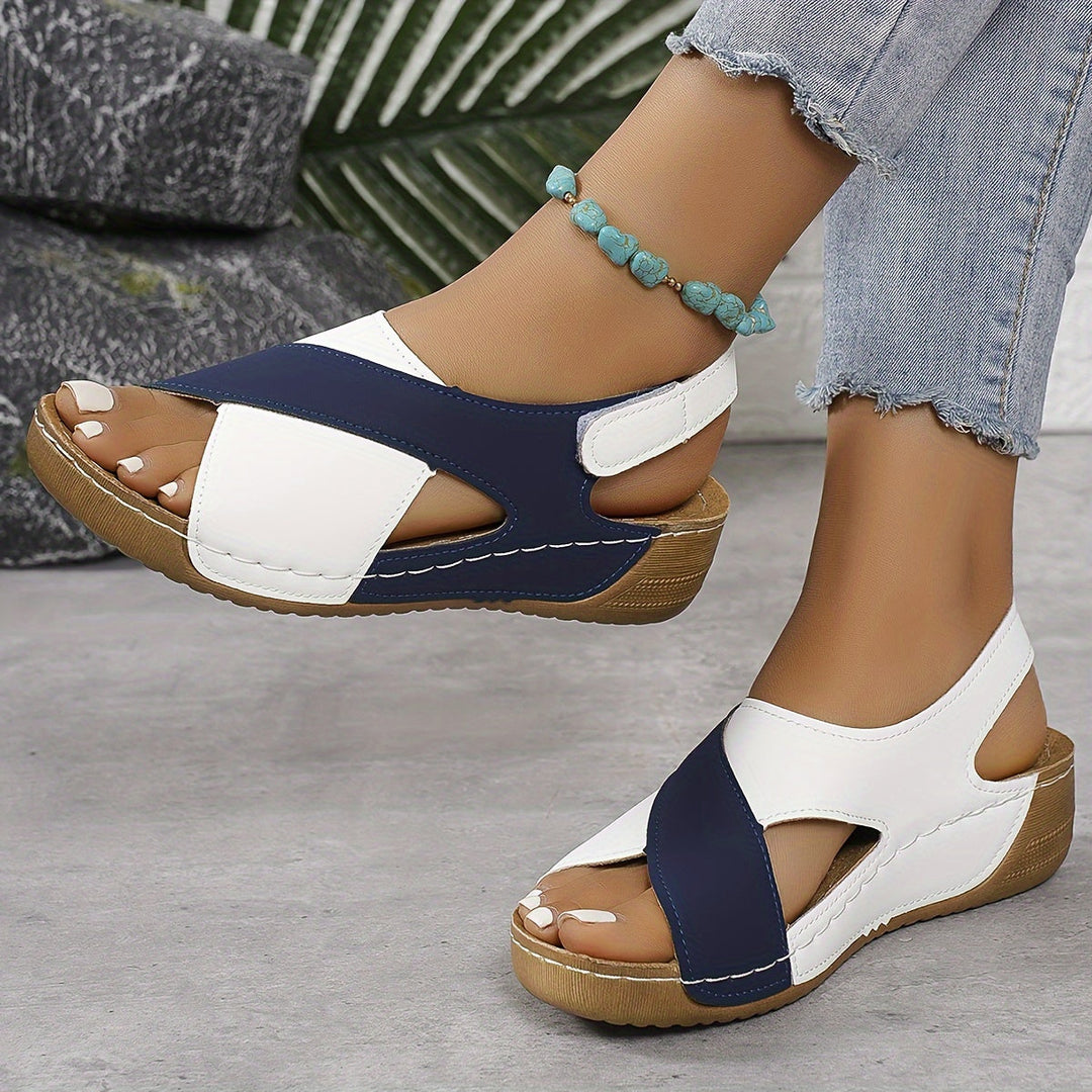 Modische zweifarbige Sandalen für Damen – ideal für den Sommer 0