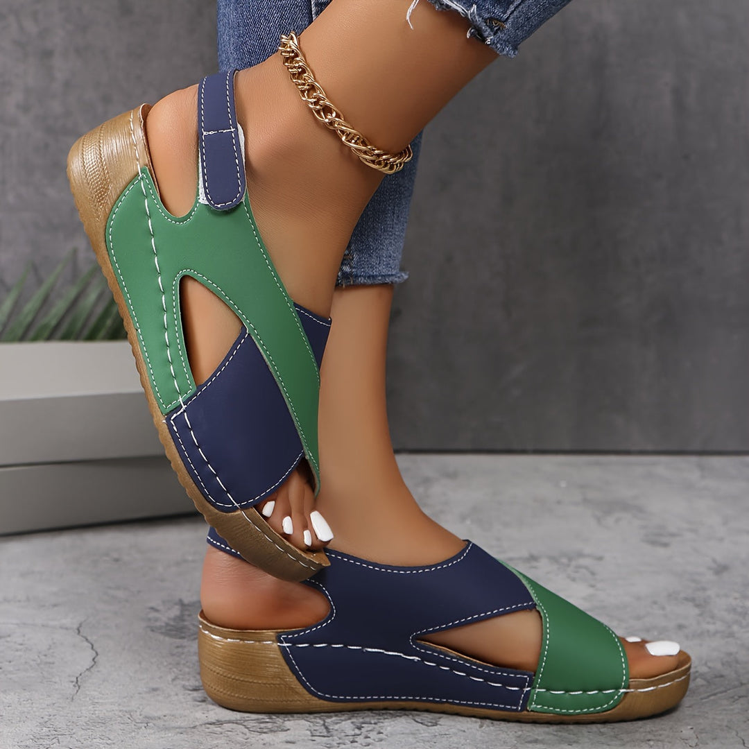 Modische zweifarbige Sandalen für Damen – ideal für den Sommer 7