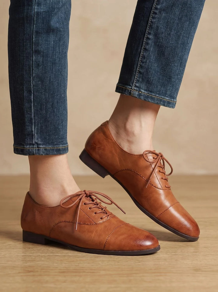 Nora | Damen Leder Oxford Schuhe mit Schnürung und Cap-Toe Flach 2